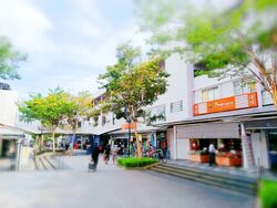 Bedok Town Centre (D16), Shop House #565256591